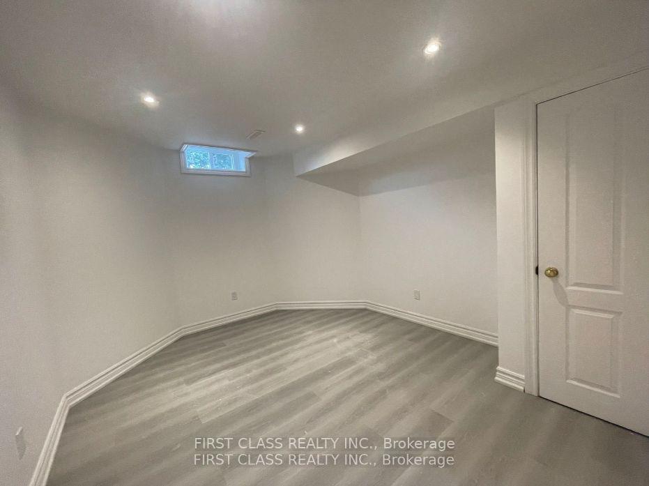 Photo 3 of Unit Basemen, 36 Soho Crescent, Markham, Markville — HOMEH