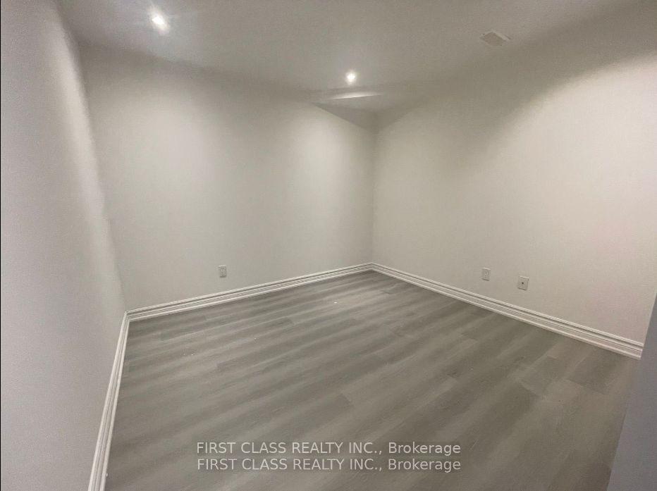 Photo 4 of Unit Basemen, 36 Soho Crescent, Markham, Markville — HOMEH