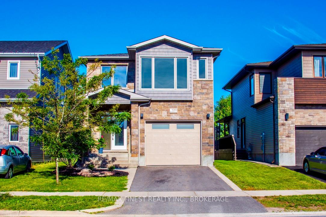 Front of 1085 Woodhaven Drive