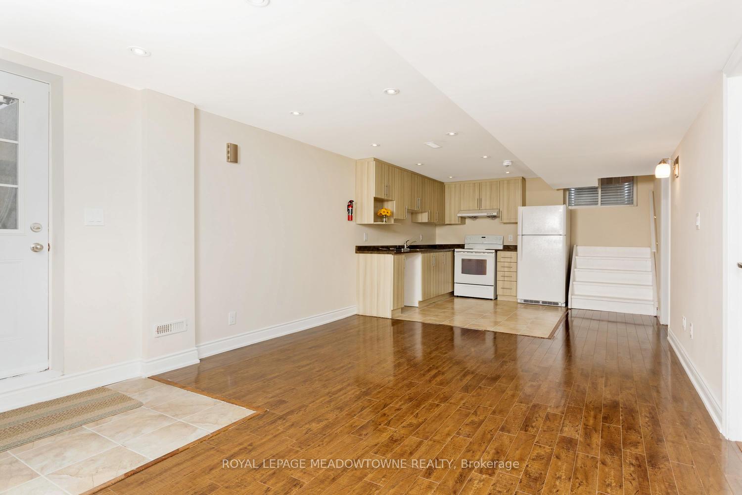 Photo 6 of Unit Bsmt, 355 McCartney Crescent, Milton, Clarke — HOMEH