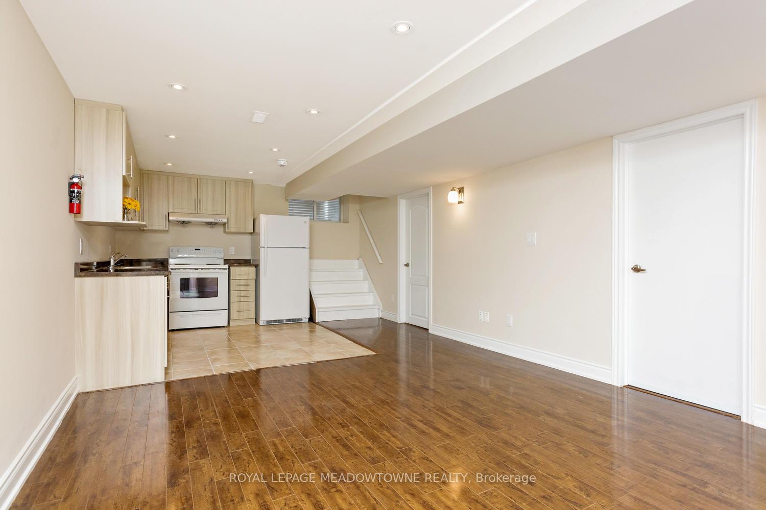 Photo 2 of Unit Bsmt, 355 McCartney Crescent, Milton, Clarke — HOMEH
