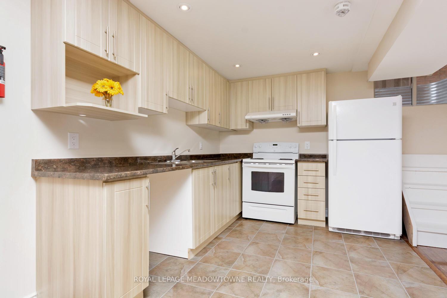 Photo 13 of Unit Bsmt, 355 McCartney Crescent, Milton, Clarke — HOMEH