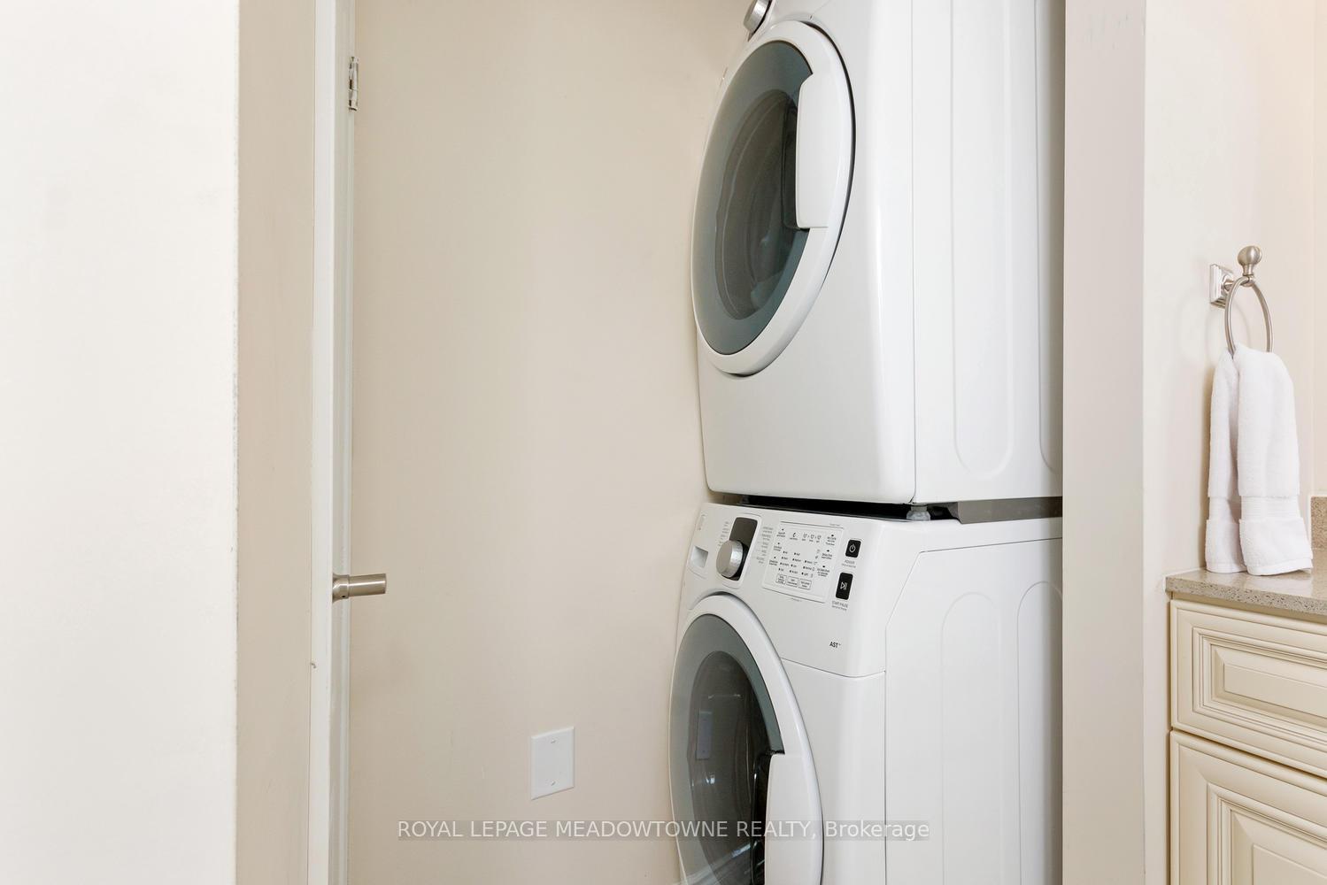 Photo 19 of Unit Bsmt, 355 McCartney Crescent, Milton, Clarke — HOMEH