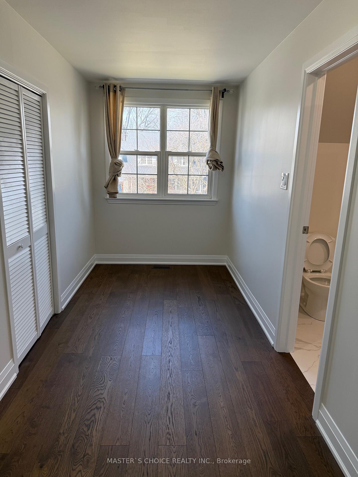 Photo 8 of 43 Wild Cherry Lane, Markham, Royal Orchard — HOMEH