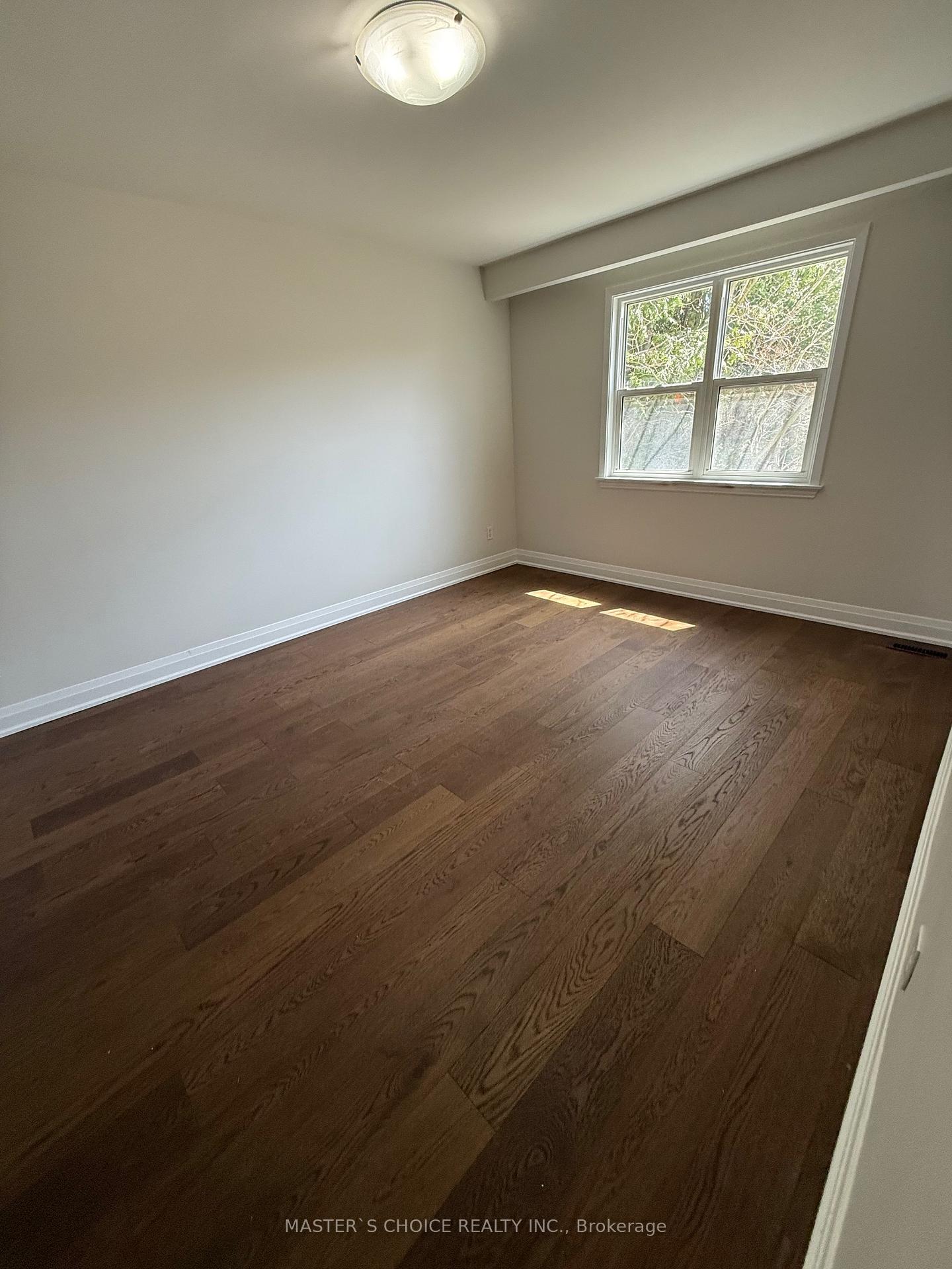 Photo 10 of 43 Wild Cherry Lane, Markham, Royal Orchard — HOMEH