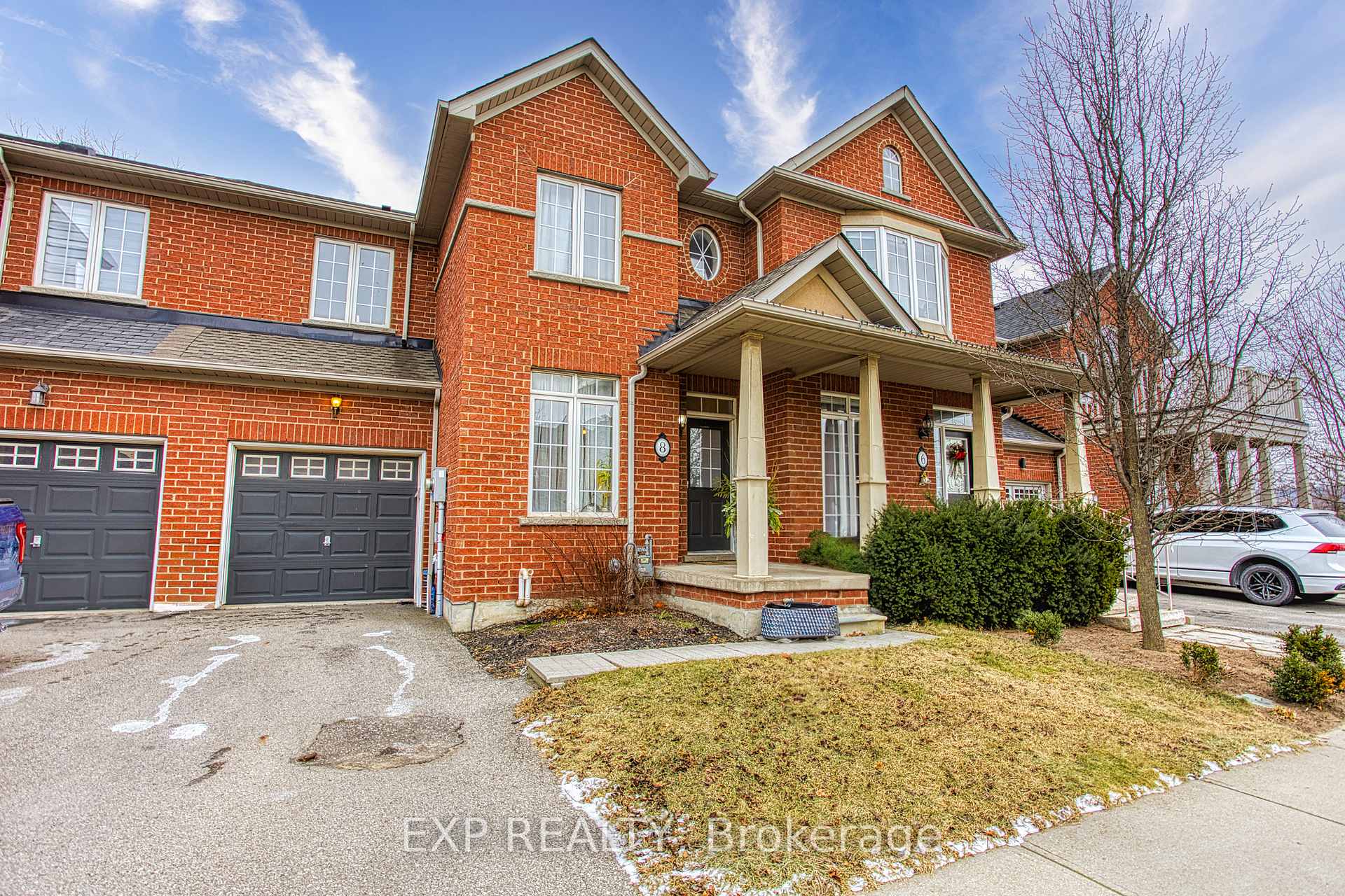 Front of 8 Glendarling Crescent