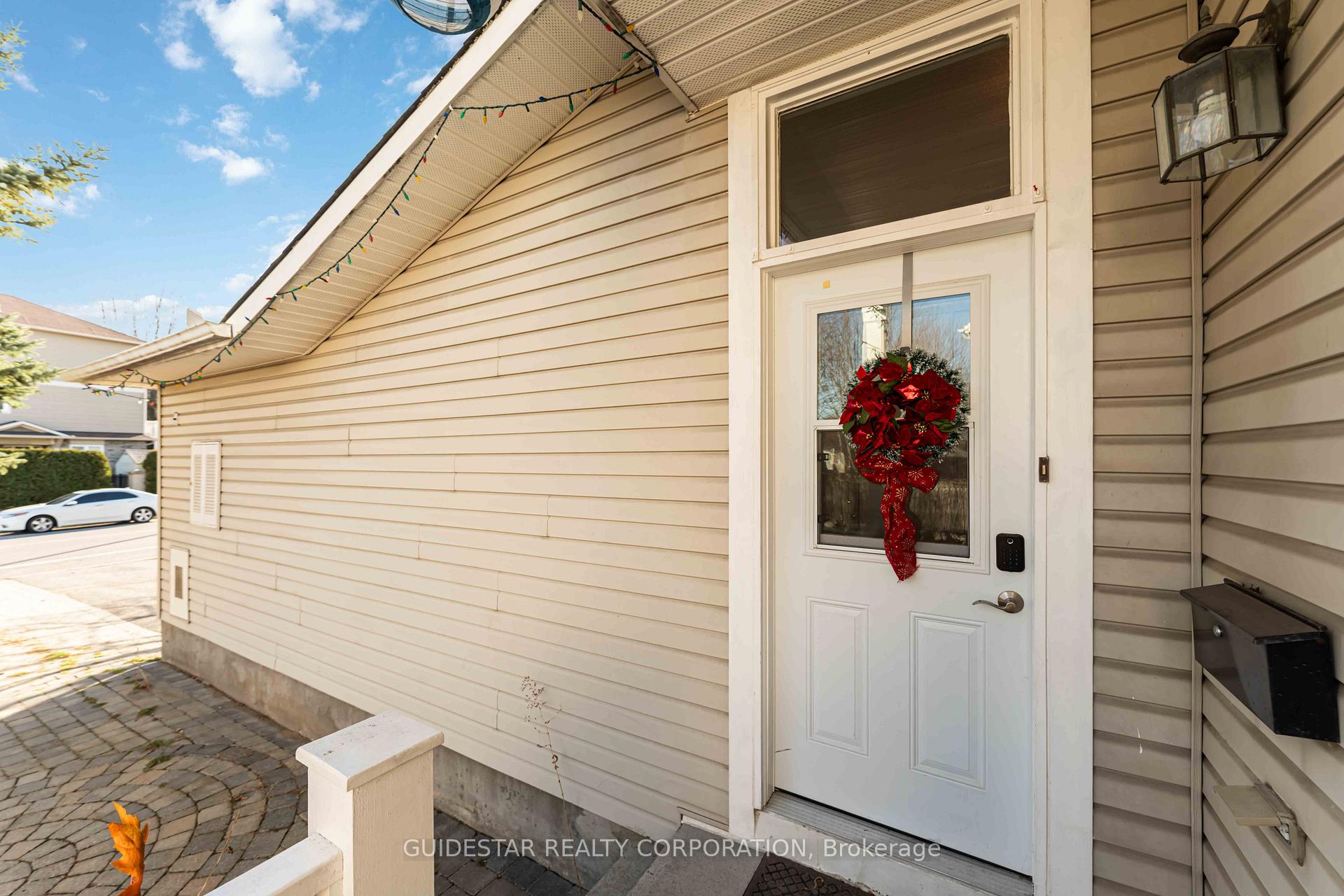 Photo 2 of 21 Shirley's Brook Drive, Ottawa, Kanata - Morgan's Grant/South March — HOMEH