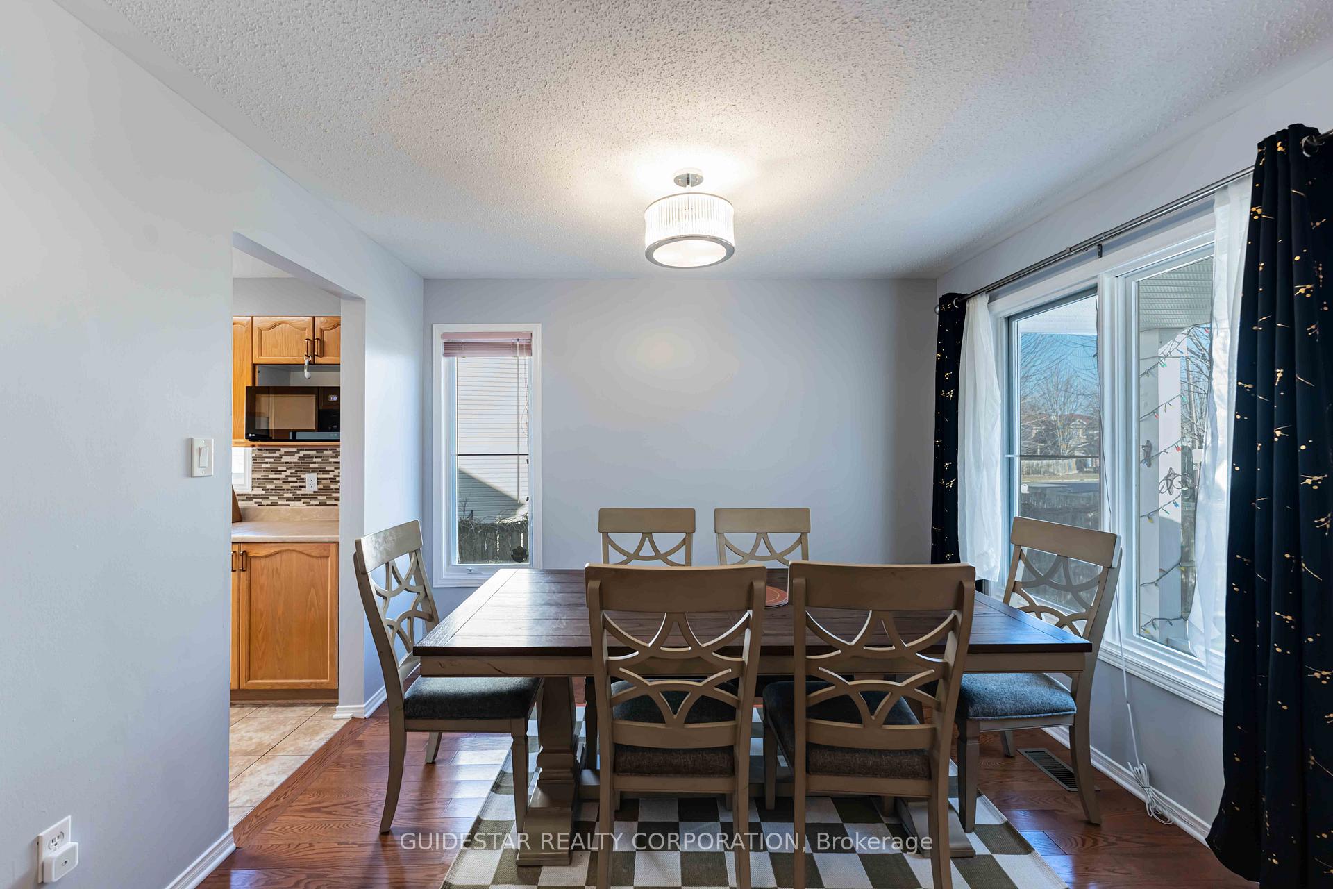 Photo 6 of 21 Shirley's Brook Drive, Ottawa, Kanata - Morgan's Grant/South March — HOMEH