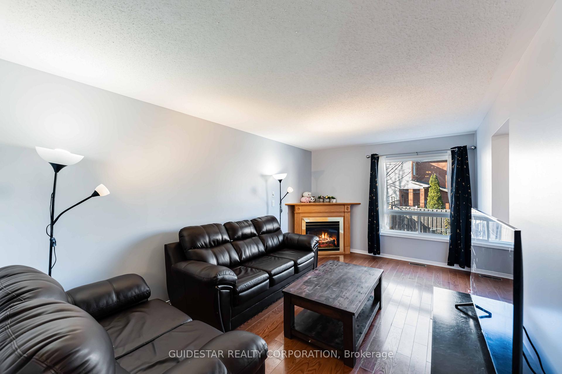 Photo 9 of 21 Shirley's Brook Drive, Ottawa, Kanata - Morgan's Grant/South March — HOMEH
