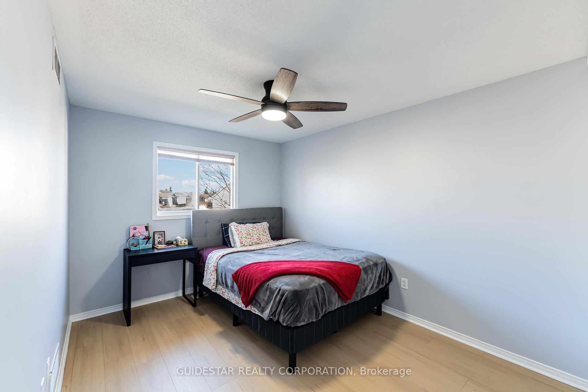 Photo 23 of 21 Shirley's Brook Drive, Ottawa, Kanata - Morgan's Grant/South March — HOMEH