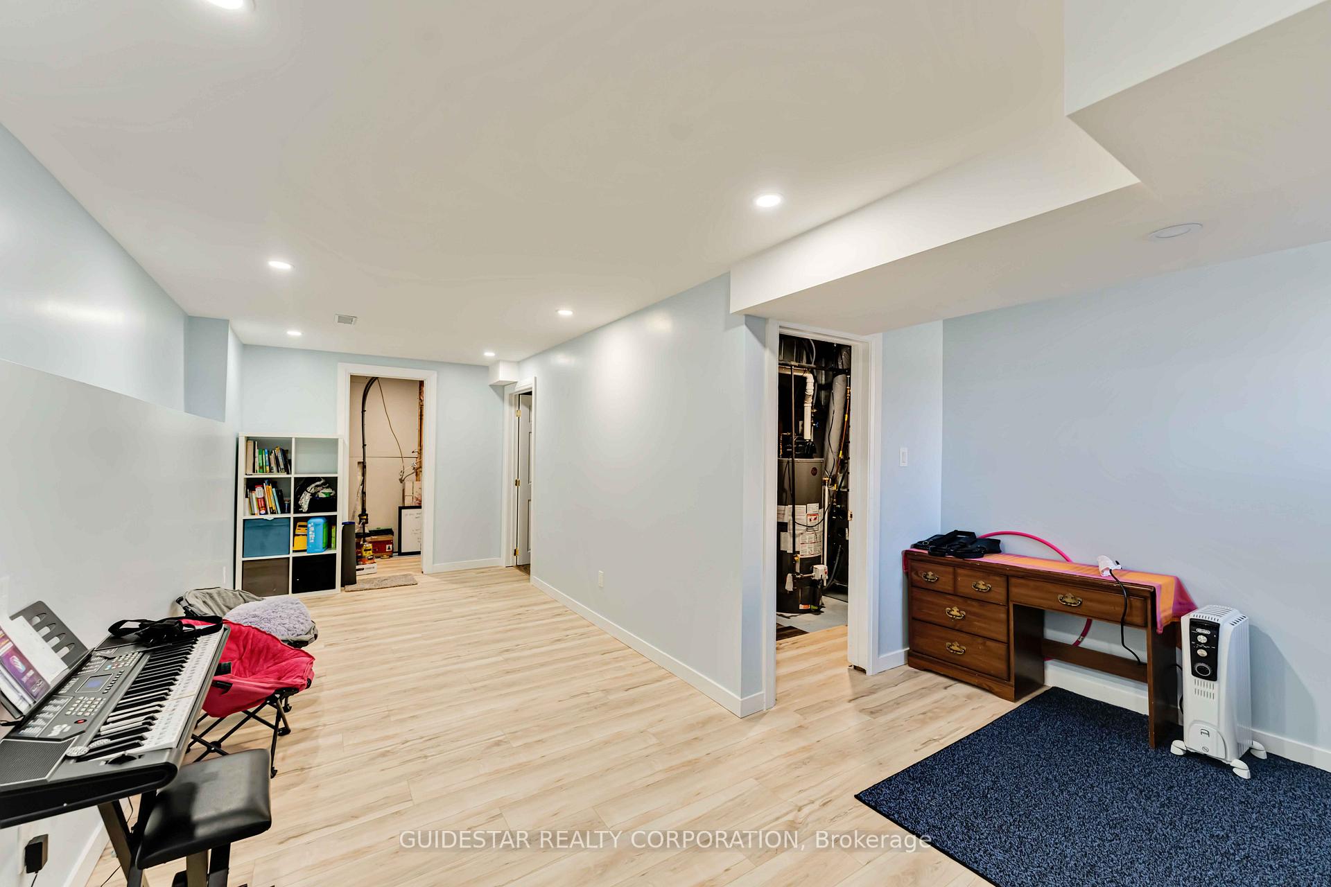 Photo 29 of 21 Shirley's Brook Drive, Ottawa, Kanata - Morgan's Grant/South March — HOMEH