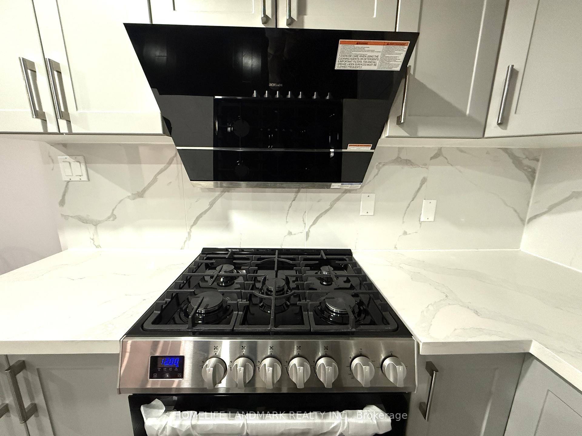 Photo 9 of Unit bsmt, 3 Caprara Crescent, Markham, Box Grove — HOMEH