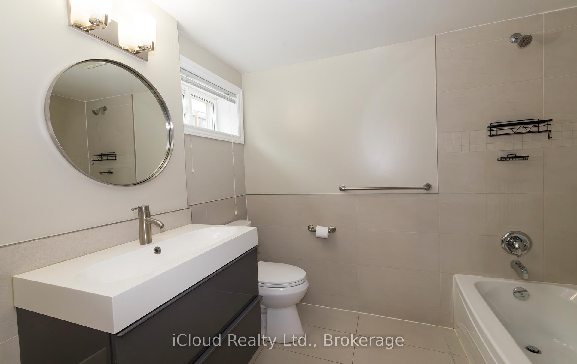 Photo 21 of 371 Meadowbrook Drive, Milton, Old Milton — HOMEH