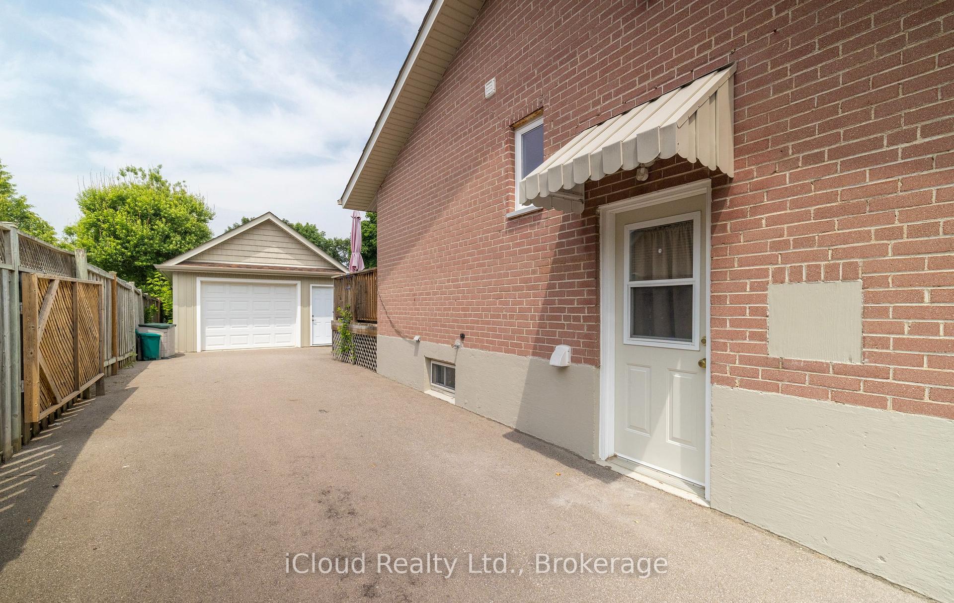 Photo 33 of 371 Meadowbrook Drive, Milton, Old Milton — HOMEH
