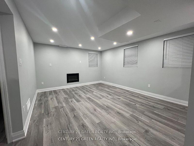 Photo 8 of Unit Bsmt, 404 Izumi Gate, Milton, Ford — HOMEH