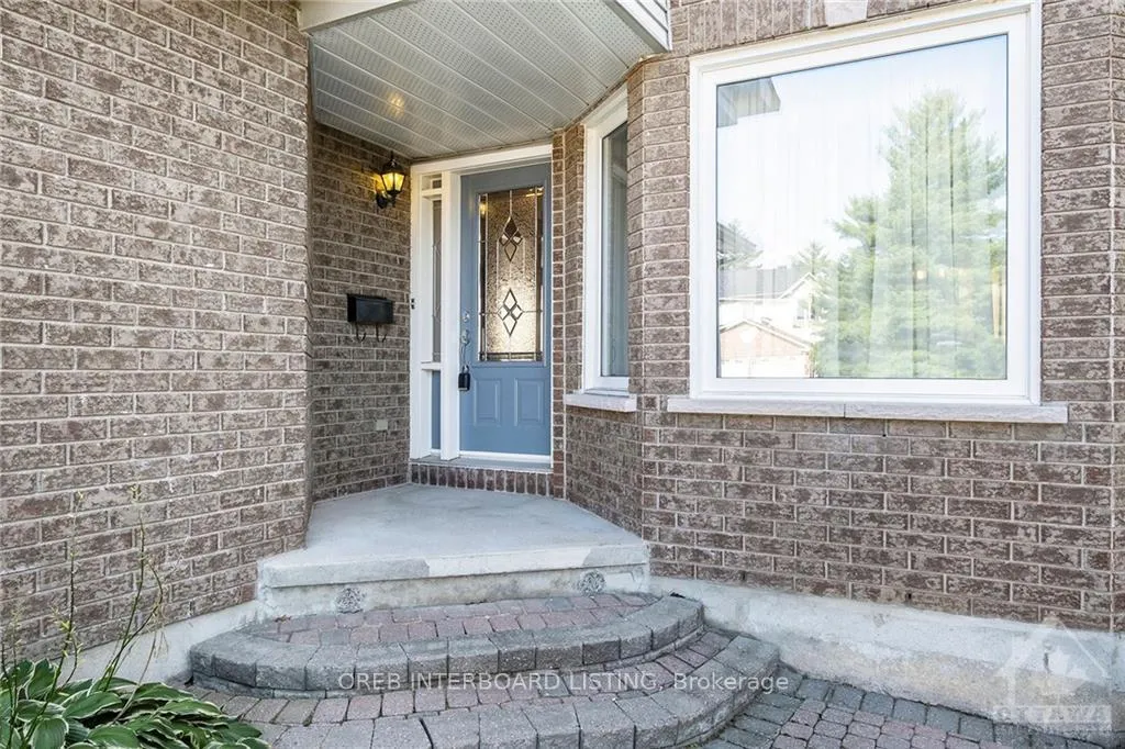 Photo 3 of 228 Mcgibbon Drive, Ottawa, Kanata - Katimavik — HOMEH