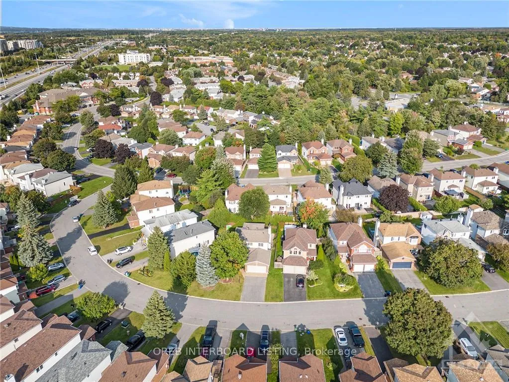 Photo 8 of 228 Mcgibbon Drive, Ottawa, Kanata - Katimavik — HOMEH