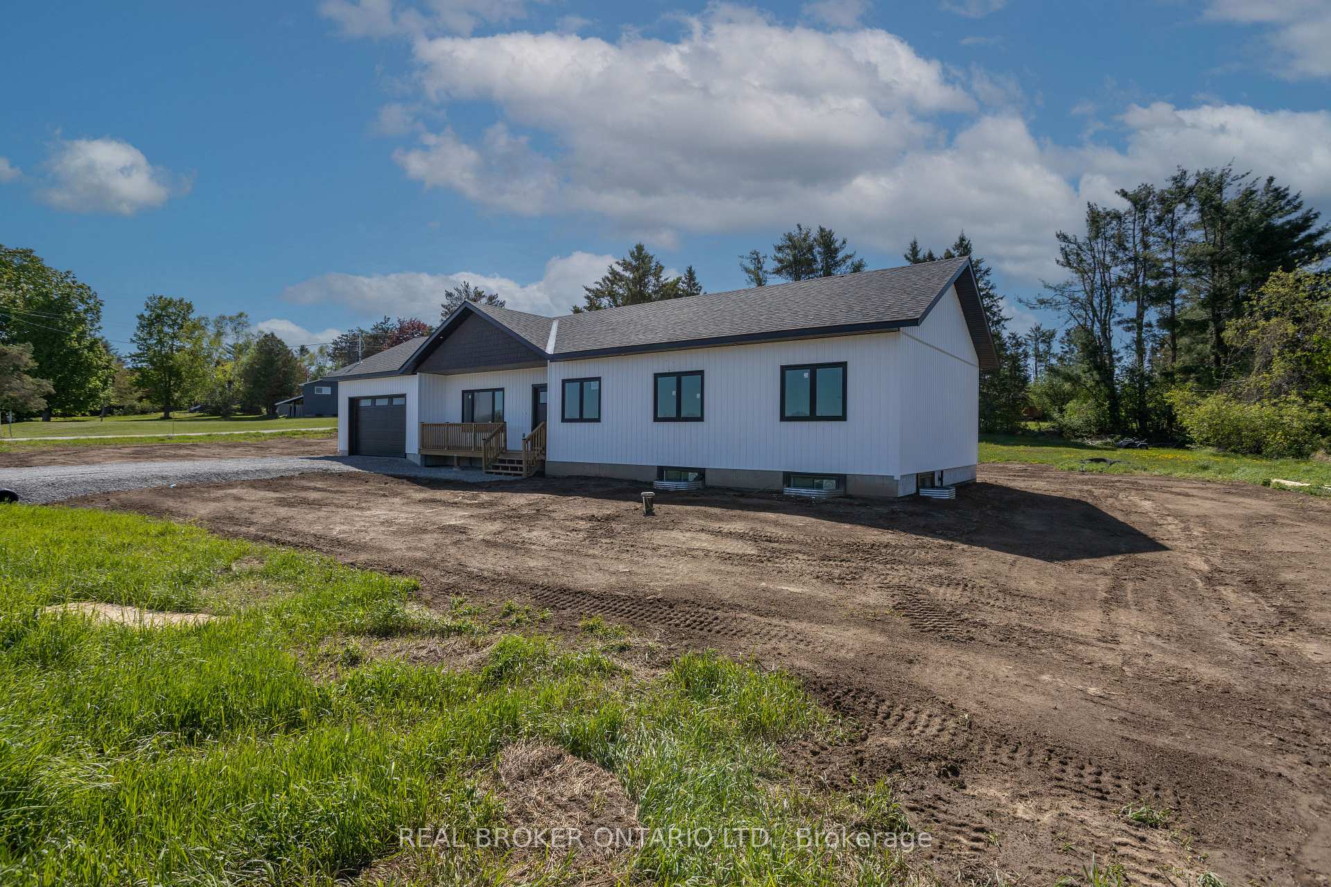 Photo 4 of Fulsom Crescent, Kawartha Lakes, Carden — HOMEH