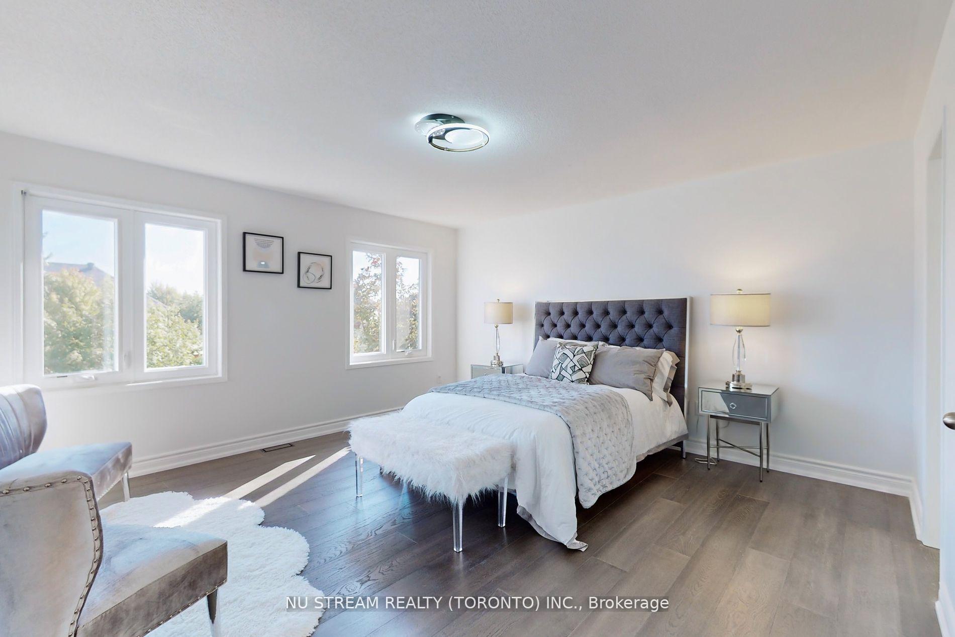 Photo 19 of 107 Golden Tulip Crescent, Markham, Cachet — HOMEH