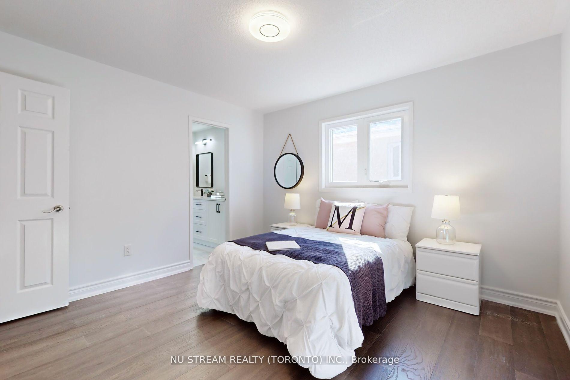 Photo 20 of 107 Golden Tulip Crescent, Markham, Cachet — HOMEH