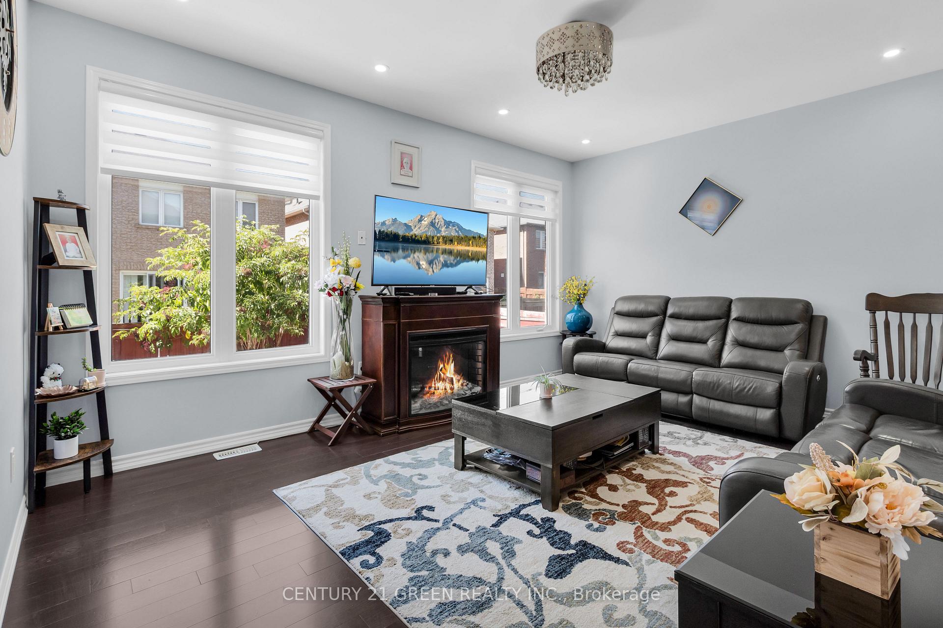 Photo 7 of 940 Dice Way, Milton, Willmott — HOMEH