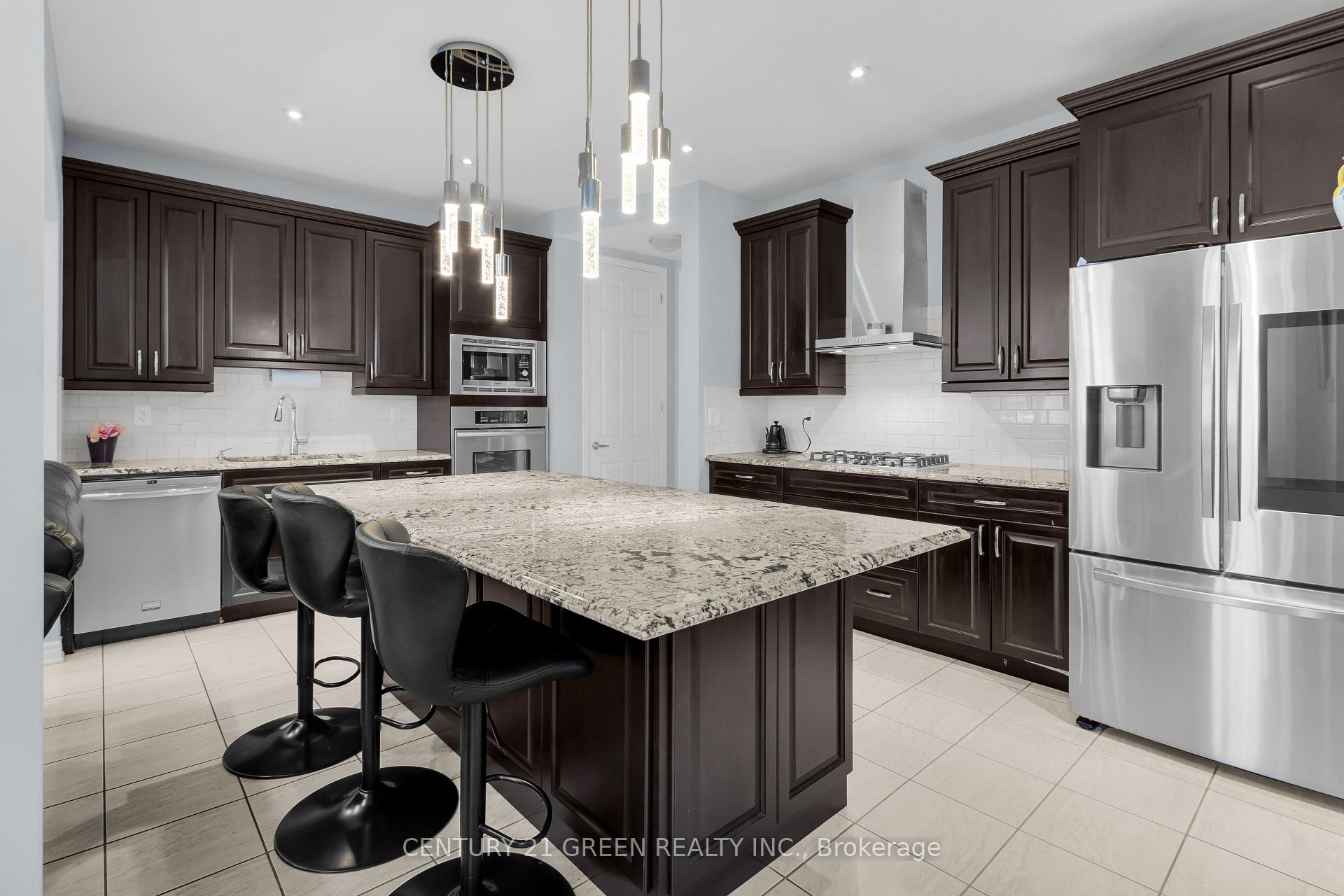 Photo 10 of 940 Dice Way, Milton, Willmott — HOMEH