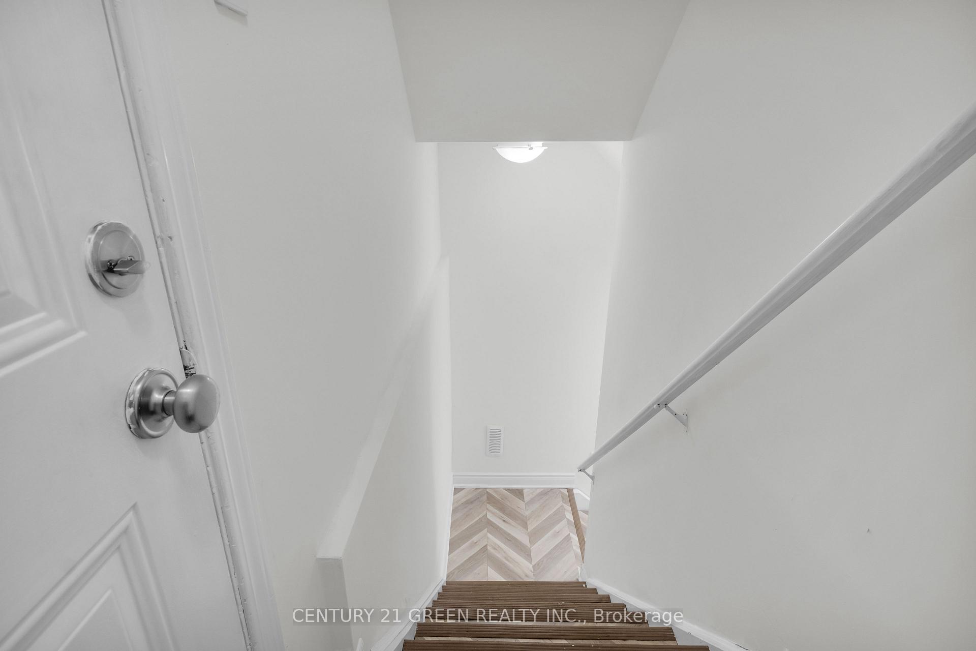 Photo 30 of 940 Dice Way, Milton, Willmott — HOMEH