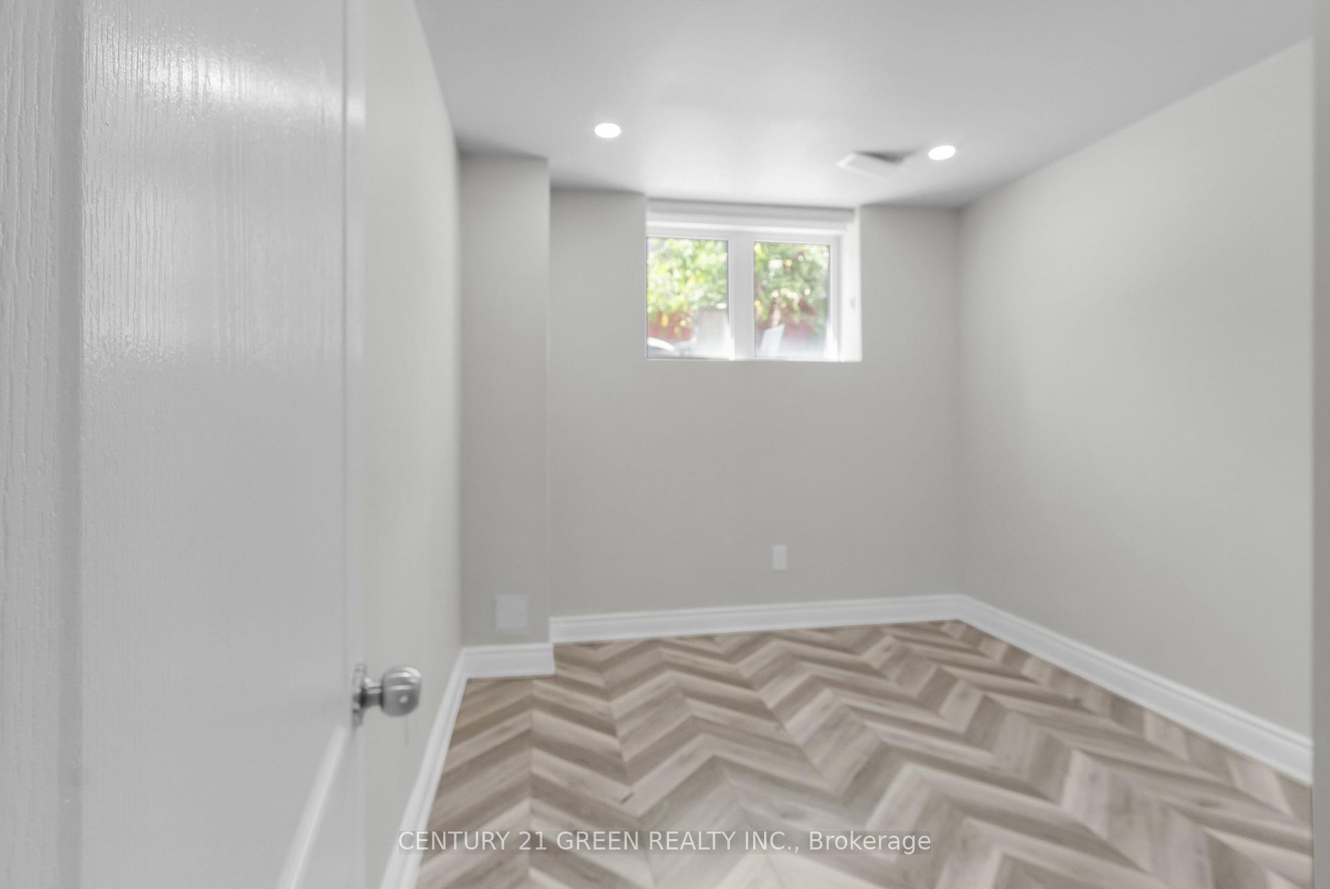 Photo 34 of 940 Dice Way, Milton, Willmott — HOMEH
