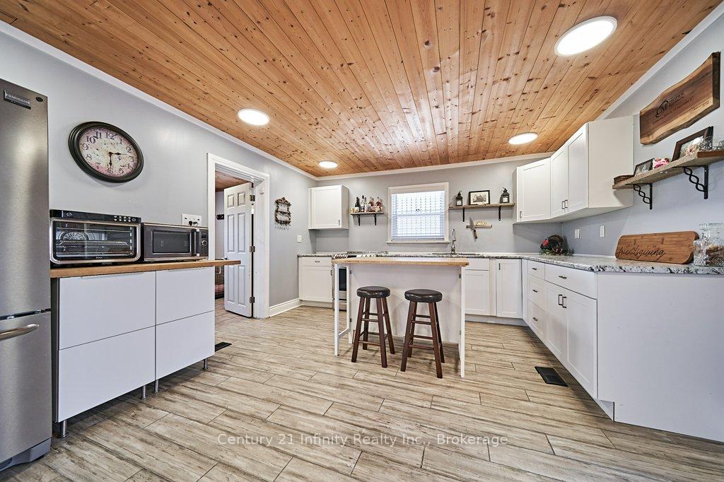 Photo 7 of 4384 Boundary Road, Kawartha Lakes, Rural Manvers — HOMEH