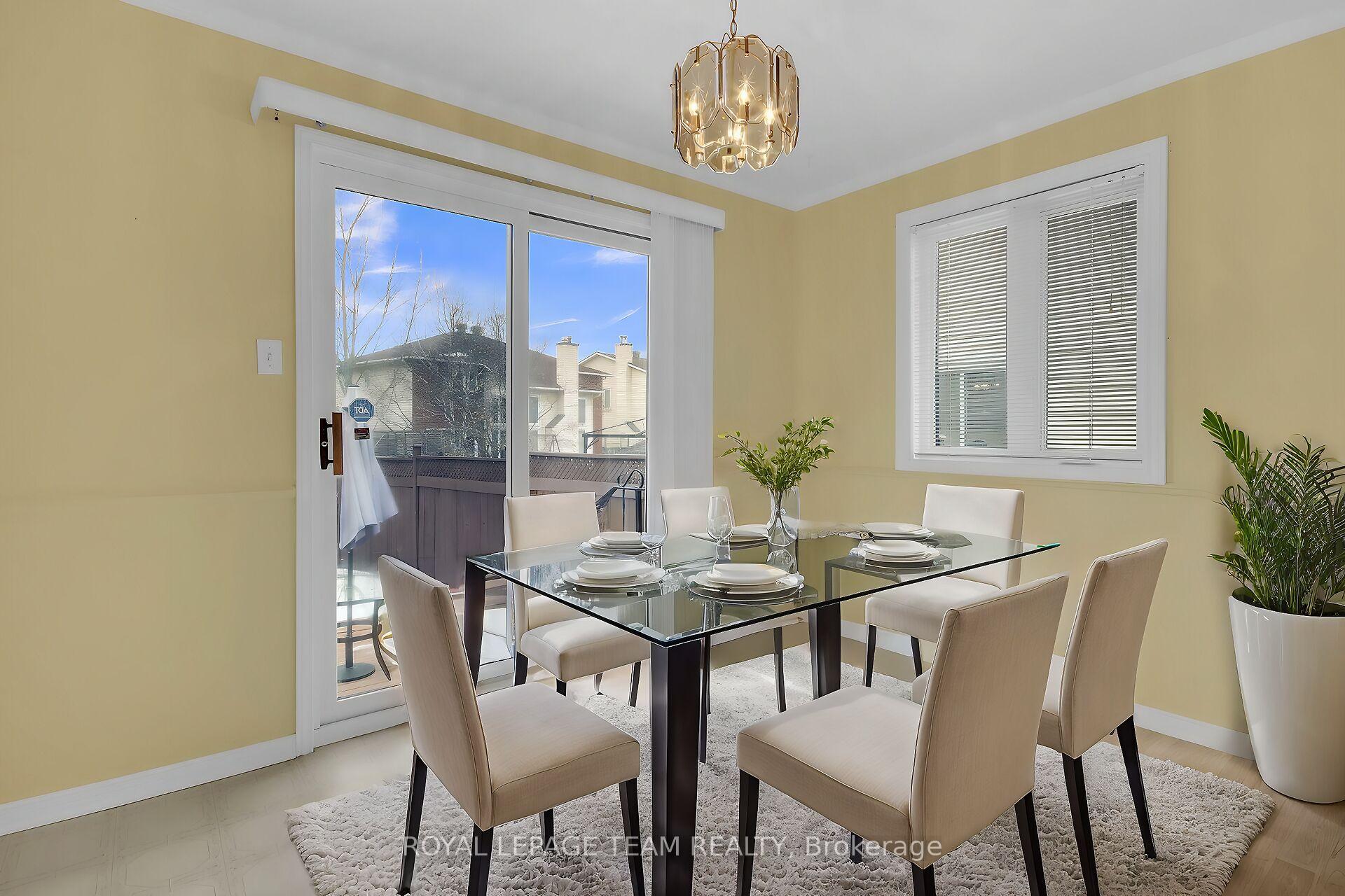 Photo 13 of 127 Palomino Drive, Ottawa, Kanata - Bridlewood — HOMEH