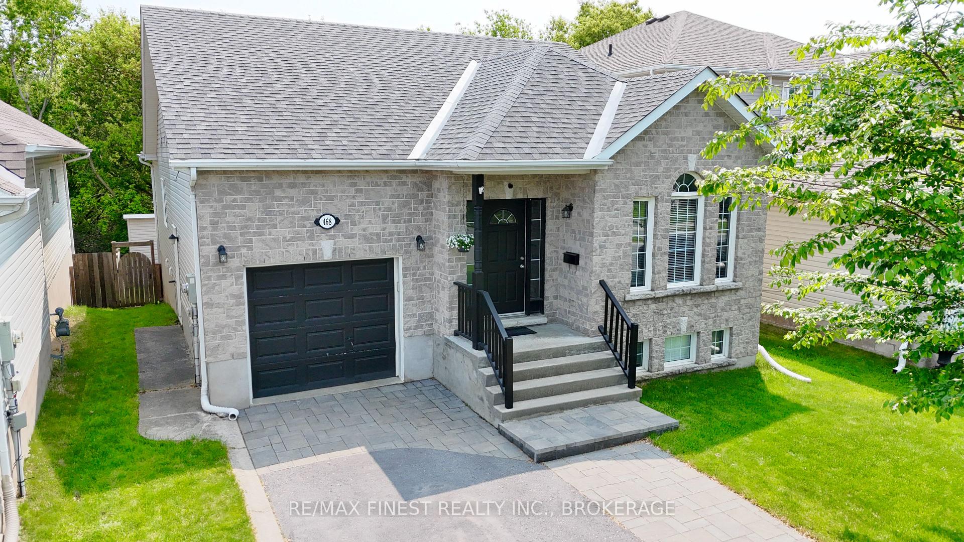 Front of 468 Weston Crescent