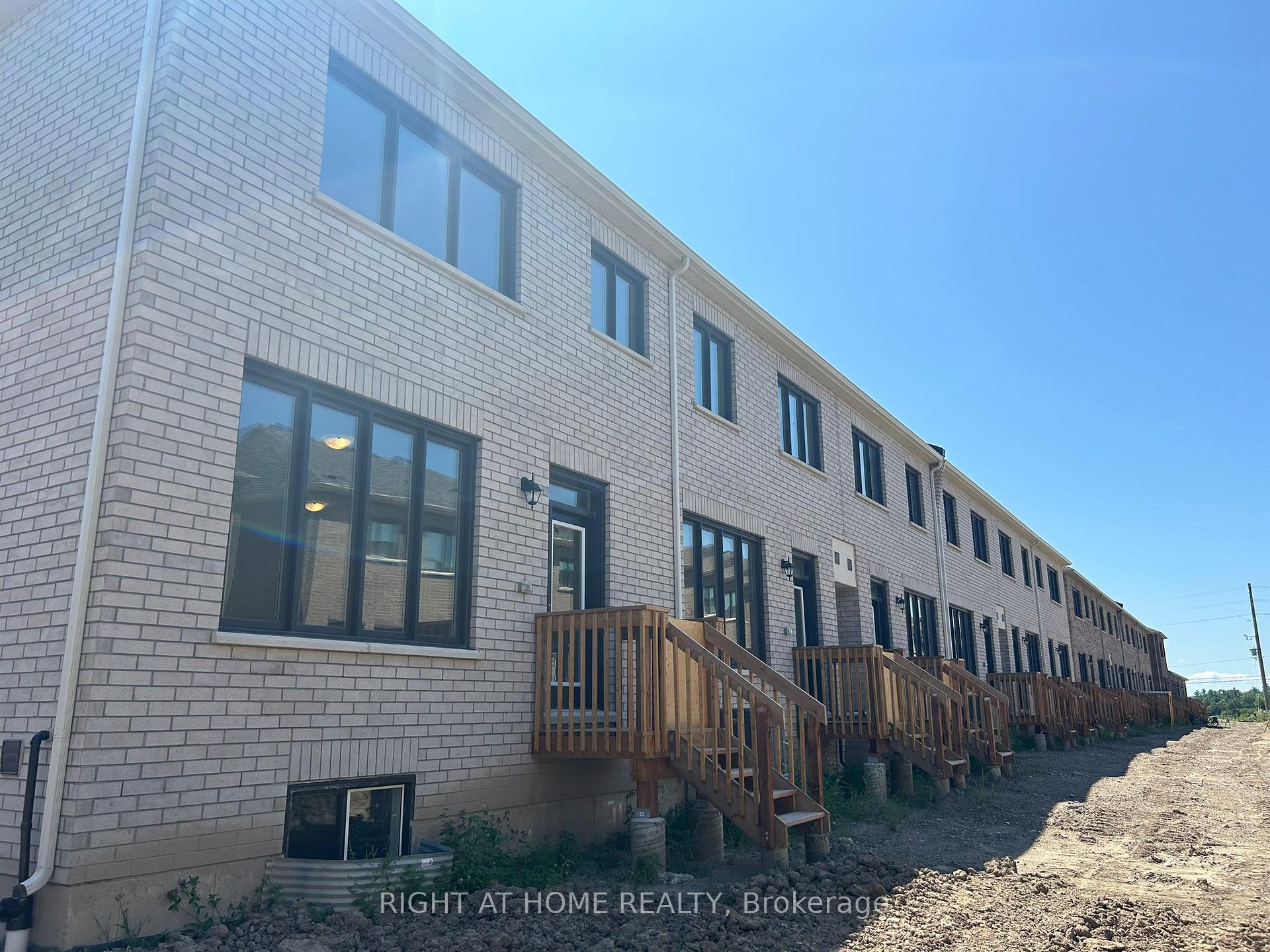 Photo 5 of 463 Celandine Terrace, Milton, Walker — HOMEH