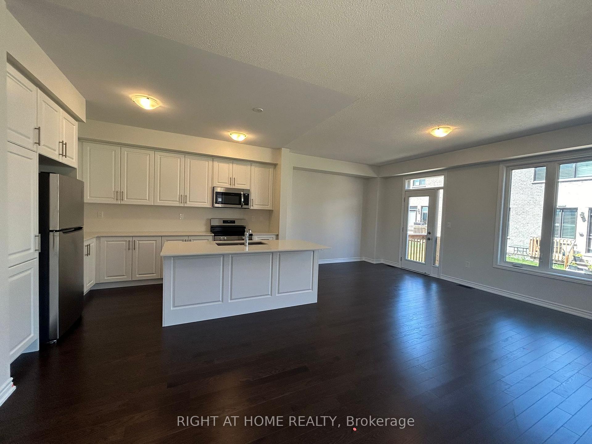 Photo 4 of 463 Celandine Terrace, Milton, Walker — HOMEH