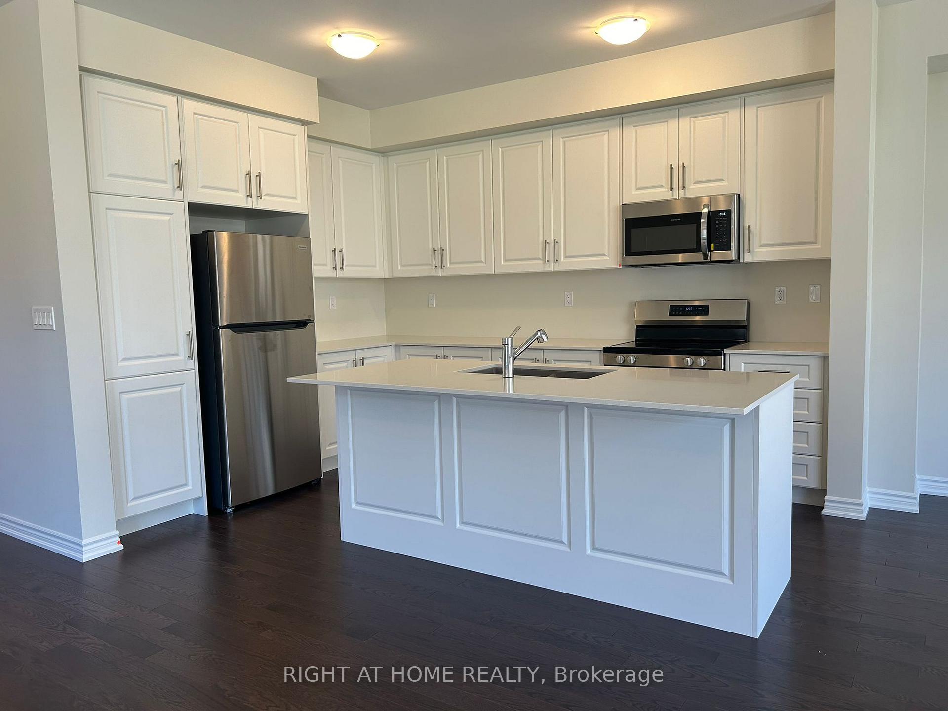 Photo 11 of 463 Celandine Terrace, Milton, Walker — HOMEH