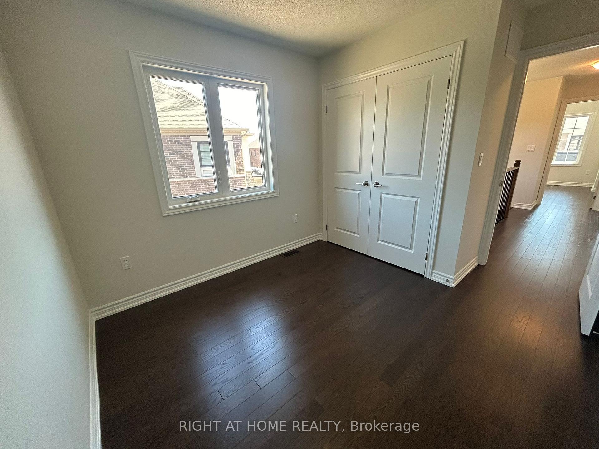 Photo 12 of 463 Celandine Terrace, Milton, Walker — HOMEH