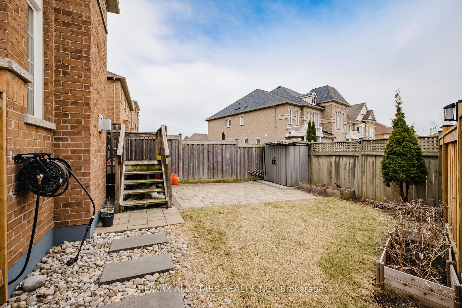 Photo 31 of 39 Haskett Drive, Markham, Box Grove — HOMEH