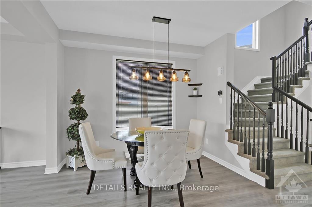 Photo 2 of 133 Pictou Crescent, Ottawa, Kanata - Emerald Meadows/Trailwest — HOMEH