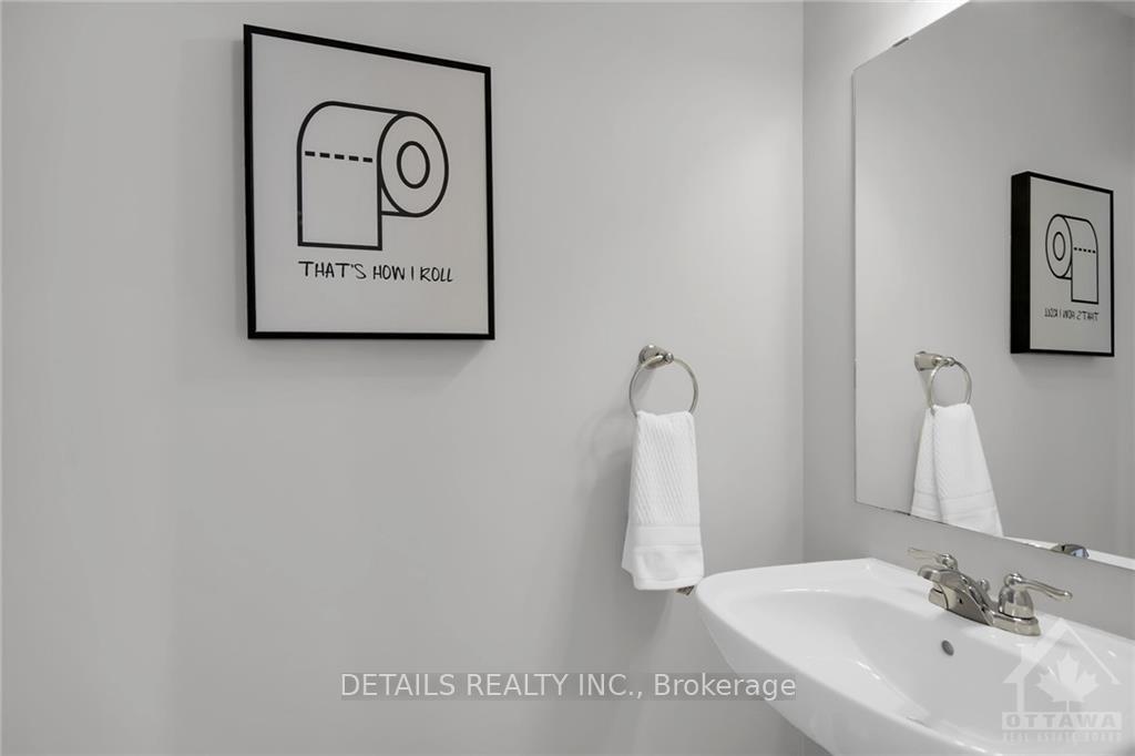Photo 8 of 133 Pictou Crescent, Ottawa, Kanata - Emerald Meadows/Trailwest — HOMEH