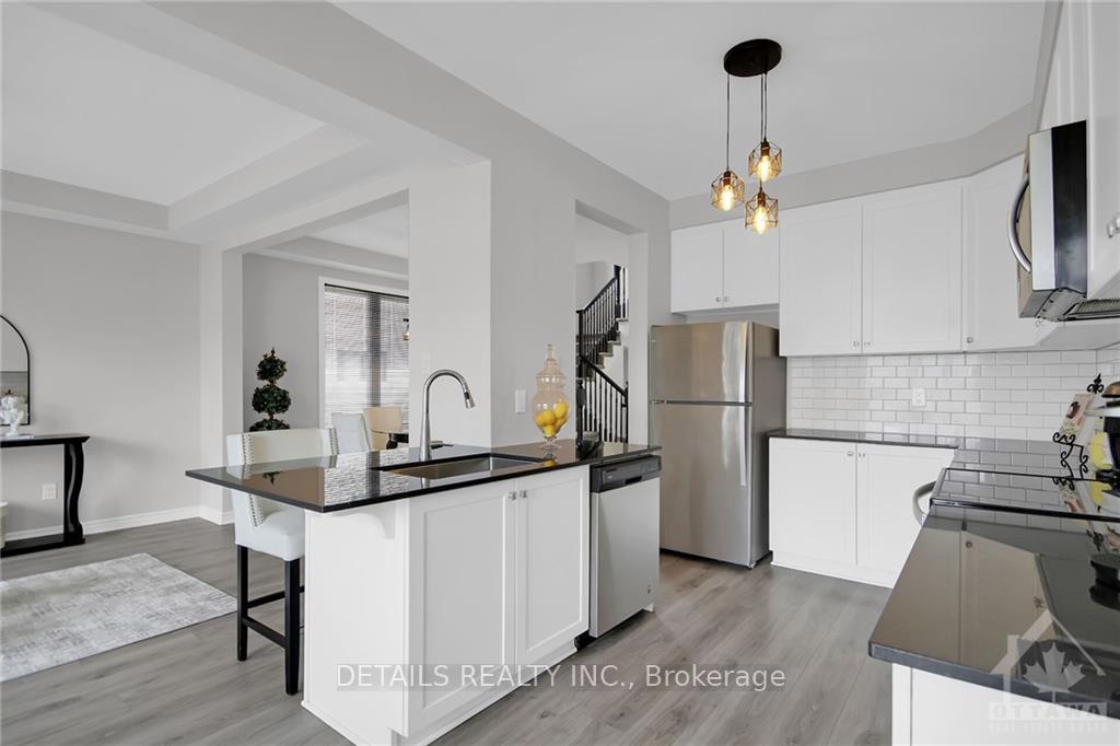 Photo 11 of 133 Pictou Crescent, Ottawa, Kanata - Emerald Meadows/Trailwest — HOMEH