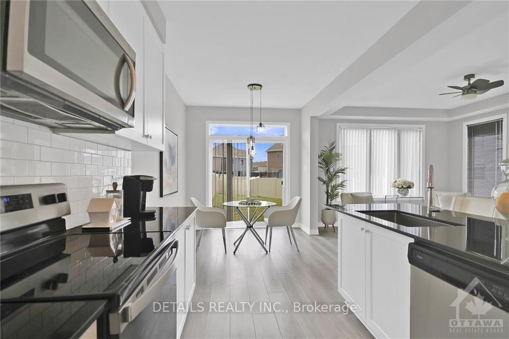 Photo 12 of 133 Pictou Crescent, Ottawa, Kanata - Emerald Meadows/Trailwest — HOMEH
