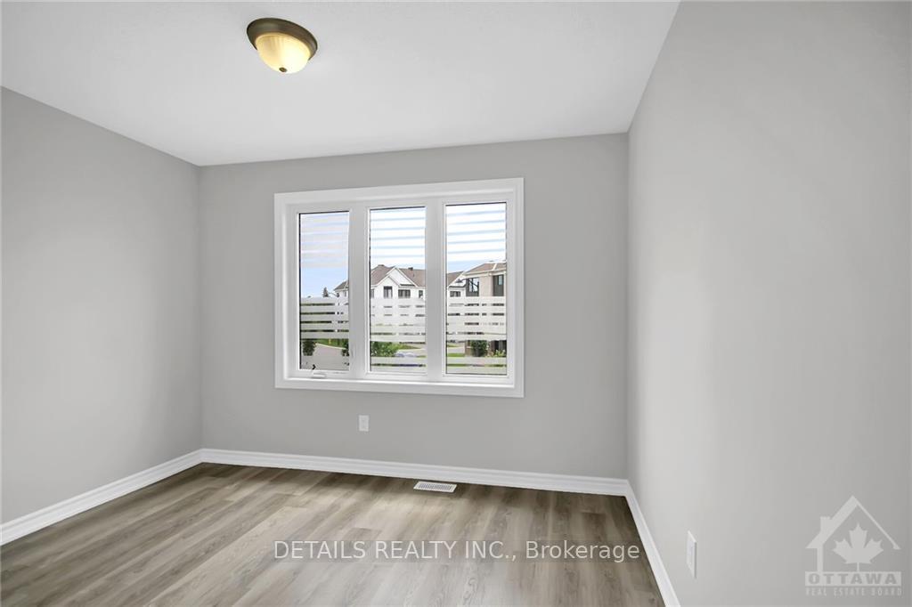 Photo 19 of 133 Pictou Crescent, Ottawa, Kanata - Emerald Meadows/Trailwest — HOMEH