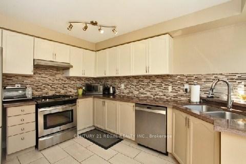 Photo 4 of 47 Babcock Crescent, Milton, Dempsey — HOMEH