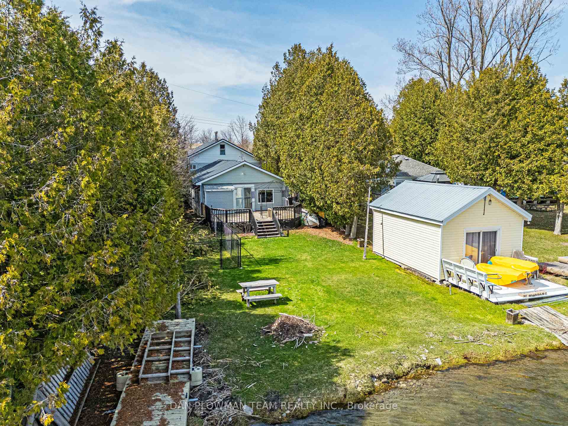 Photo 1 of 32 Beach Road, Kawartha Lakes, Little Britain — HOMEH