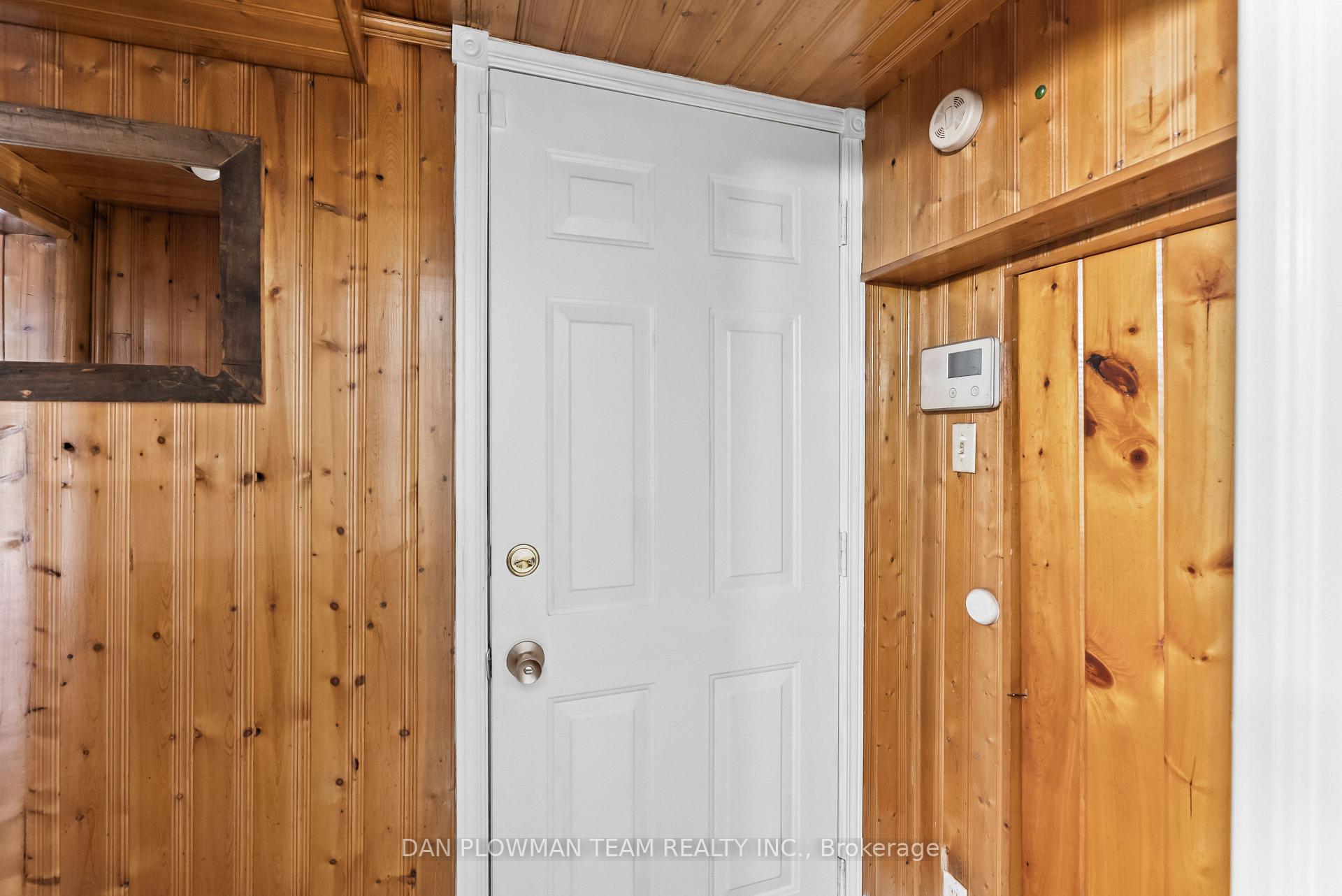 Photo 7 of 32 Beach Road, Kawartha Lakes, Little Britain — HOMEH