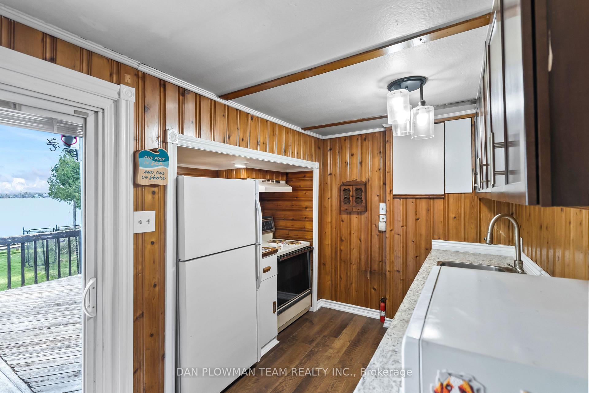 Photo 11 of 32 Beach Road, Kawartha Lakes, Little Britain — HOMEH