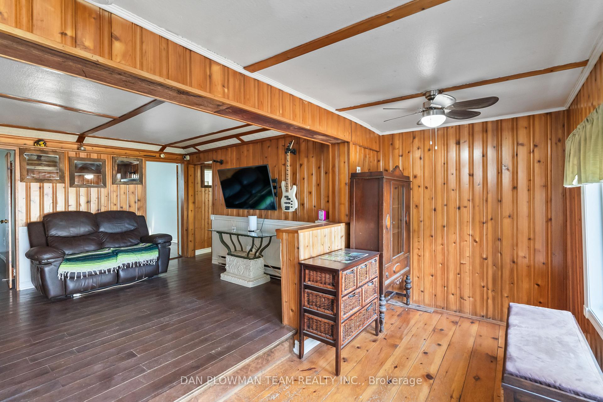 Photo 17 of 32 Beach Road, Kawartha Lakes, Little Britain — HOMEH