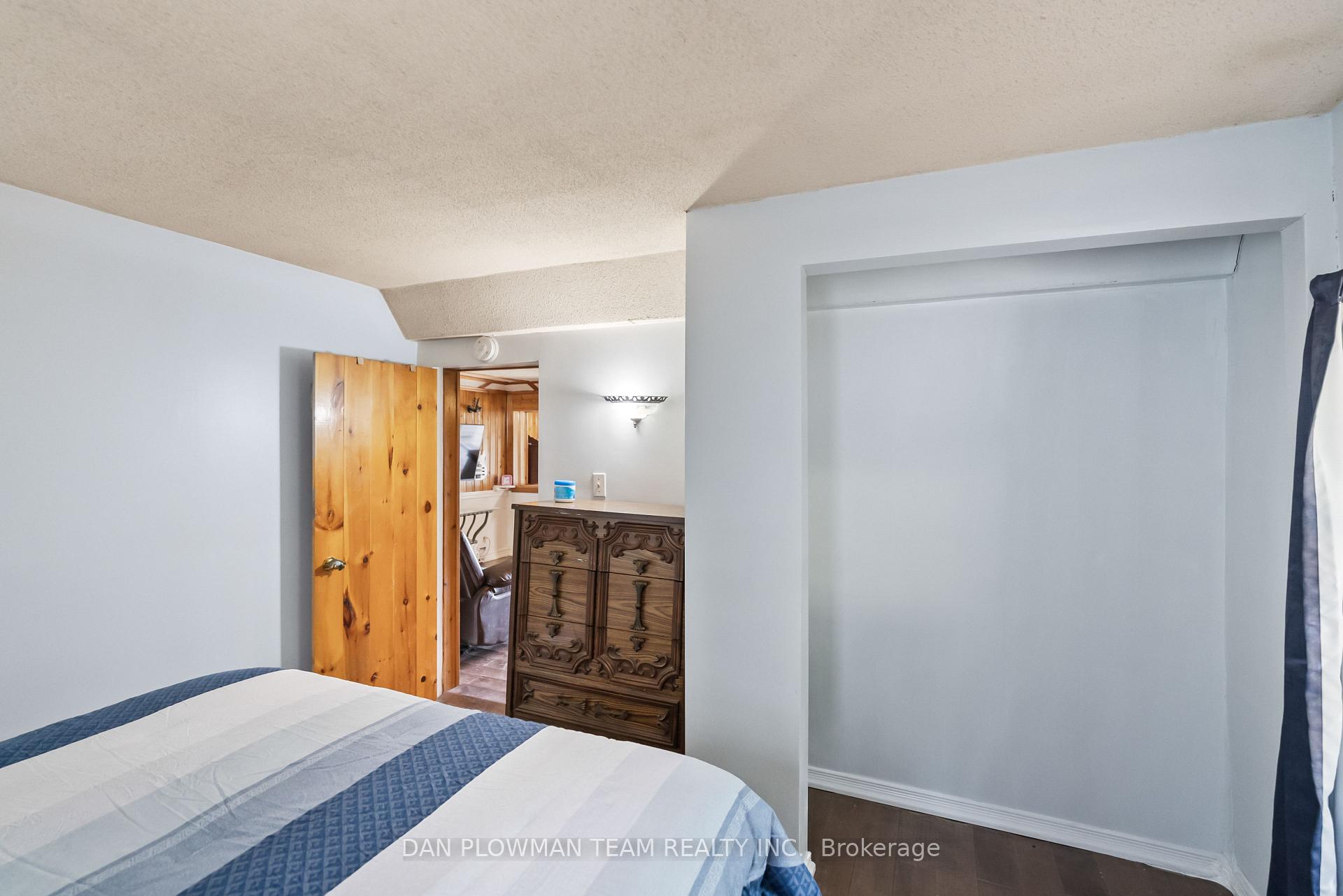 Photo 20 of 32 Beach Road, Kawartha Lakes, Little Britain — HOMEH