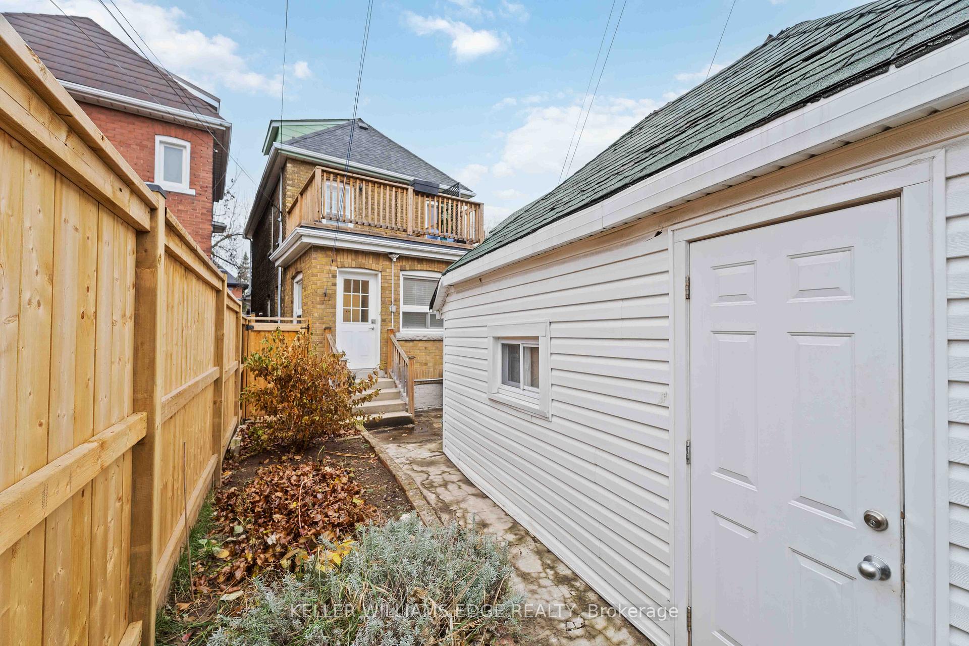 Photo 20 of 17 Spadina Avenue, Hamilton, Gibson — HOMEH