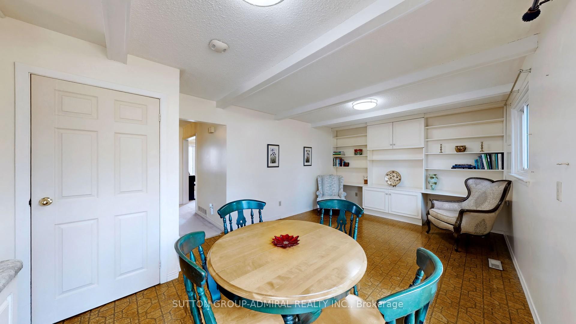 Photo 18 of 61 Shady Lane Crescent, Markham, Royal Orchard — HOMEH