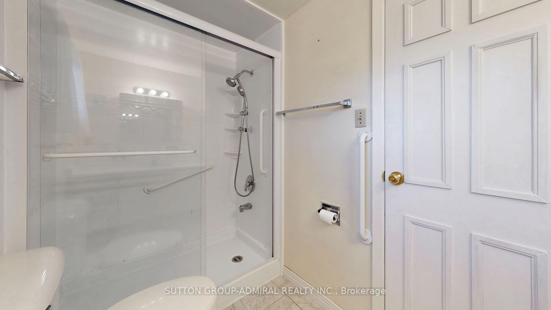 Photo 33 of 61 Shady Lane Crescent, Markham, Royal Orchard — HOMEH